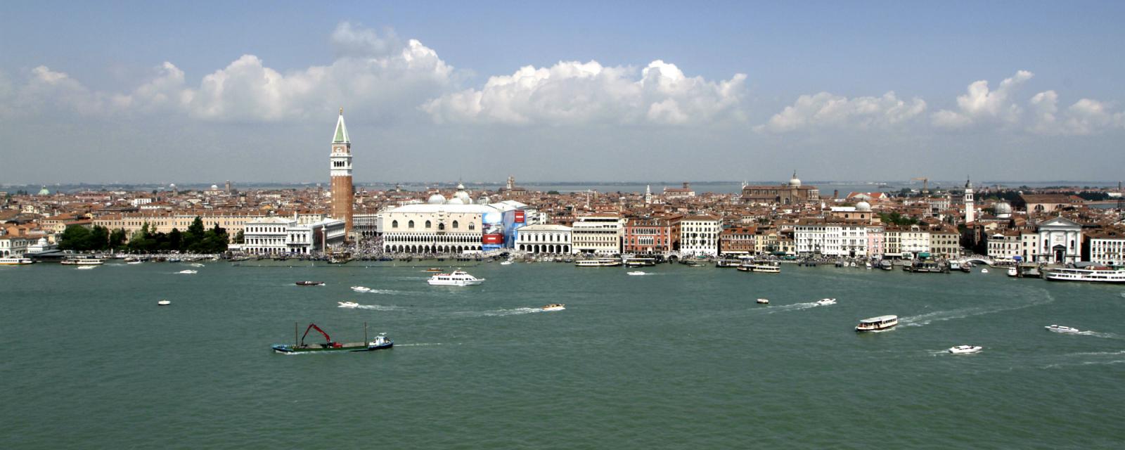 Dit is waarom eilandhoppen in Venetië op je bucketlist moet 