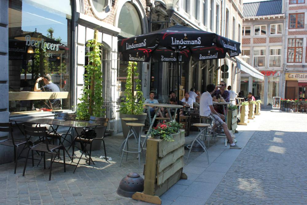 Café Beer Lovers in Luik. Beeld: Beer Lovers (Facebook)