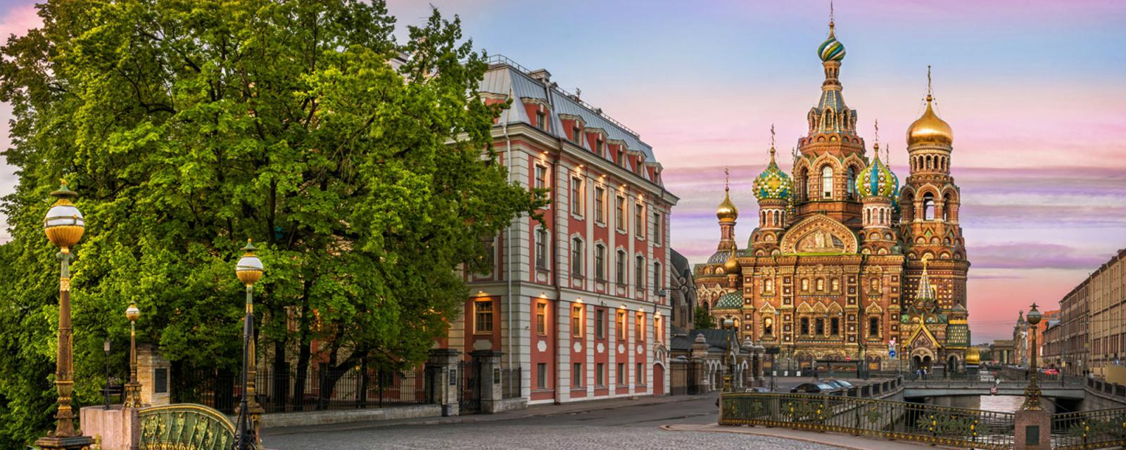 Sint-Petersburg: een bijzondere bestemming voor de nazomer 
