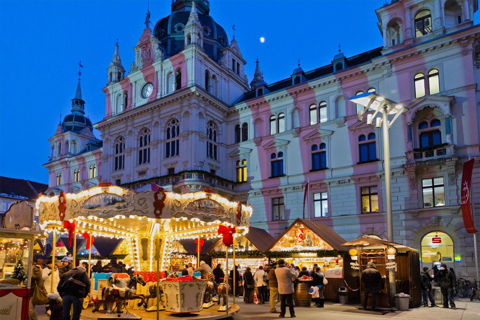 Kerst bij het stadhuis (Rathaus) van Graz