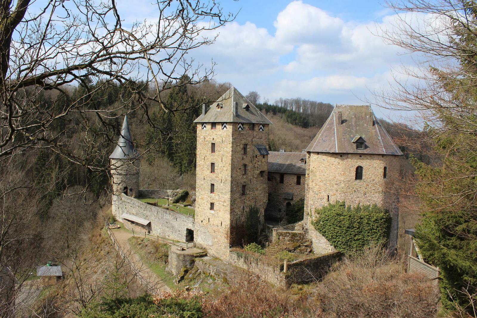 Het prachtige kasteel Reinhardstein vlakbij Malmedy in Wallonie 