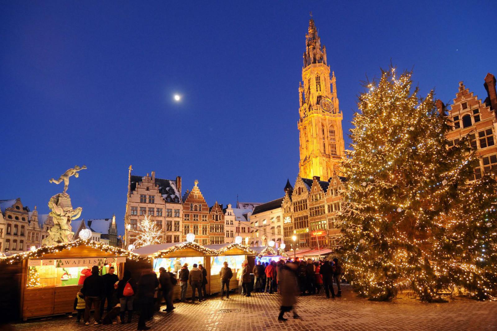 Geniet van de prachtige verlichting in Antwerpen | Antwerpen Toerisme en Congres