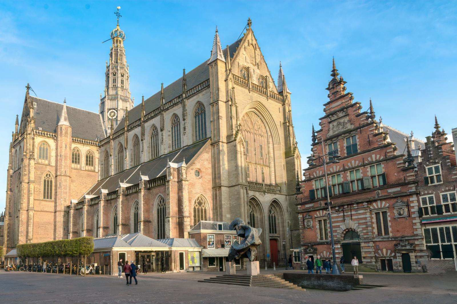 Sint-Bavokerk op de Grote Markt in Haarlem