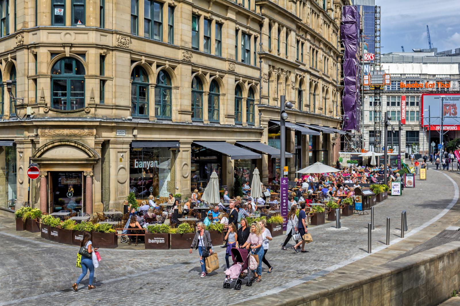 Wandel door het gezellige centrum van Manchester | © iStock - George Standen