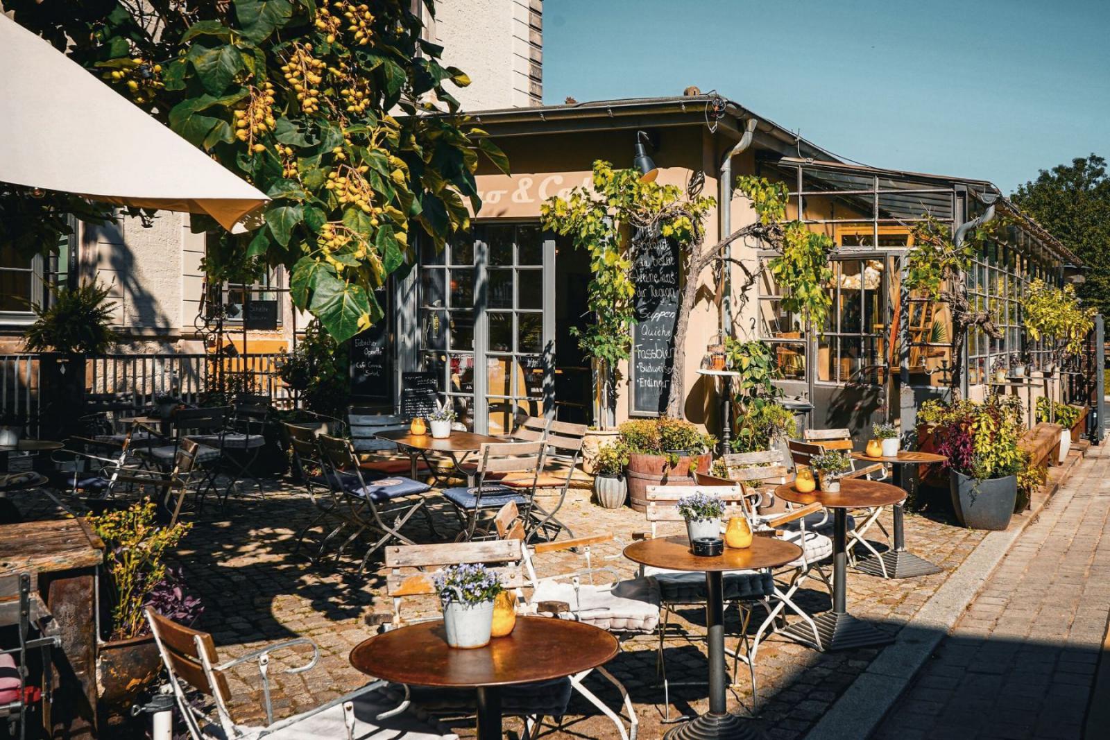 Geniet van cultuur en terrasjes in Kraftwerk Mitte | © Michael R. Hennig