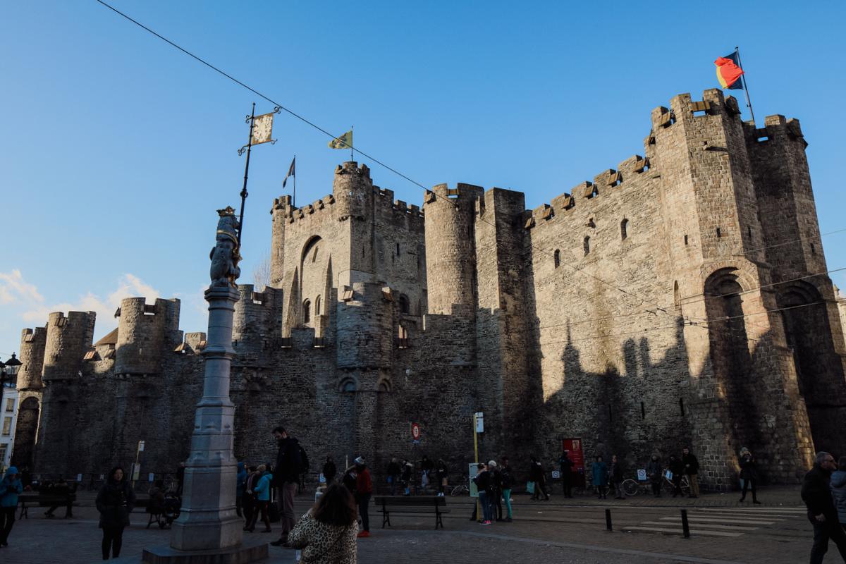 Het historische kasteel Gravensteen in het centrum van Gent.
