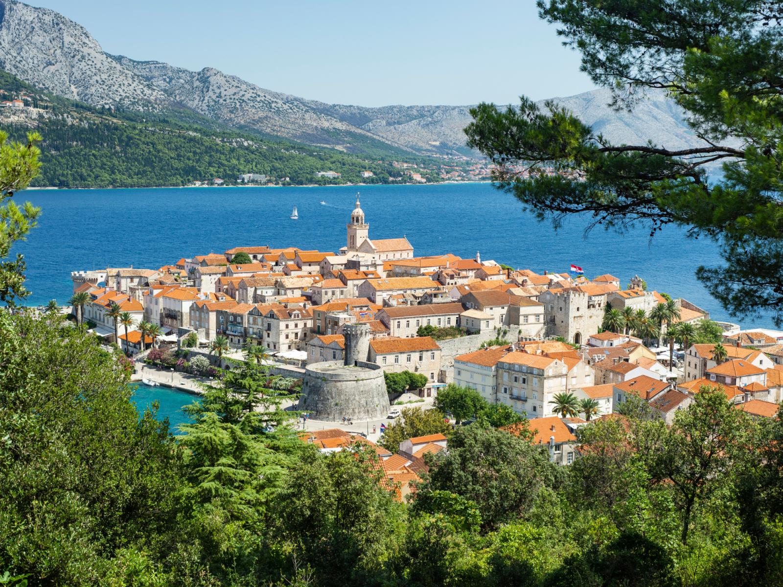 Dubrovnik ligt het schiereiland Pelješac