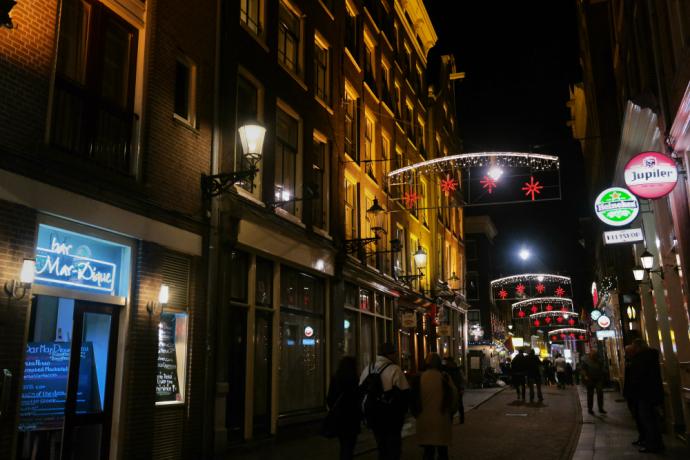 Gaybars op de Zeedijk