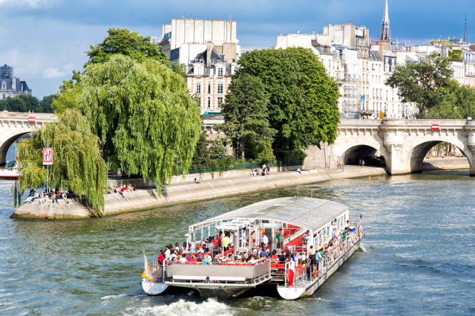 Bootje varen in Parijs