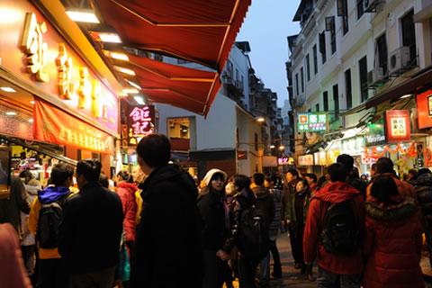 Temple Street Night Market