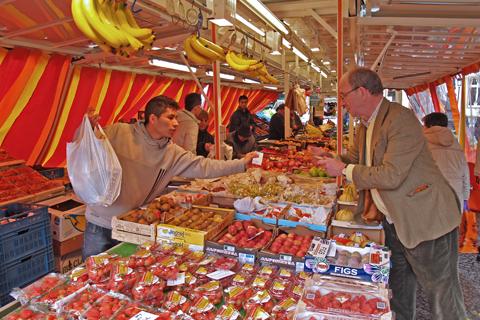 Markt op Place Guillaume II