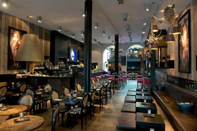 Zussen lobby-restaurant