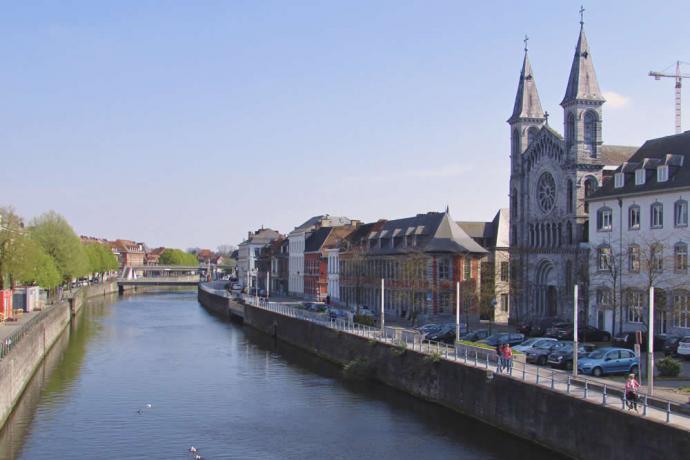 Doornikse en Romaanse herenhuizen