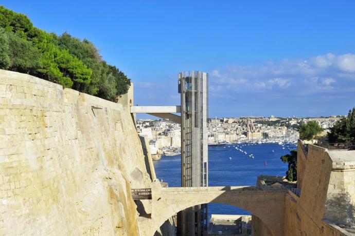Lift in Valletta
