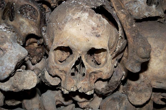 Ossuarium Sint Jacobskerk (Kostnice u sv. Jakuba)