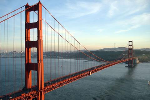 Golden Gate Bridge viert een diamanten feest