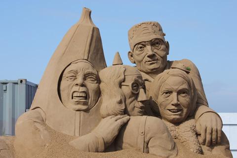 Zandsculpturen bij San Francisco