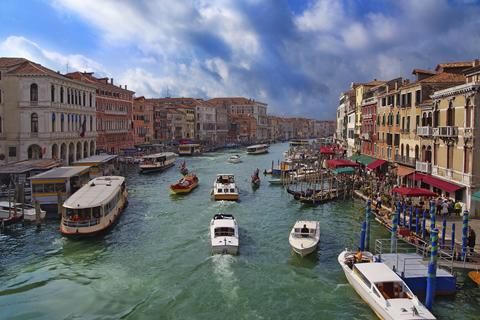 Eerste verbod op motorboten in Venetië 