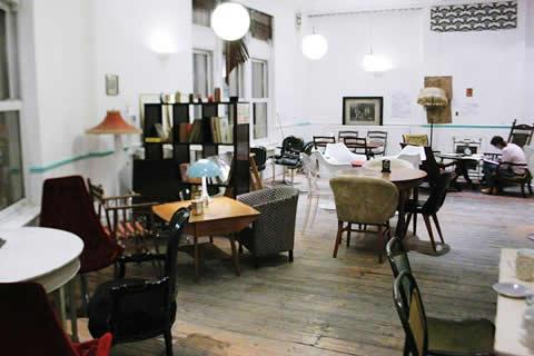 Zoals het klokje thuis tikt...