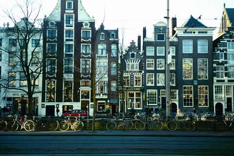 Amsterdammers mogen huis weer verhuren via Airbnb