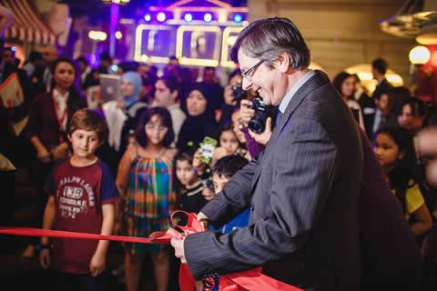 Als kind een hotel runnen in Dubai