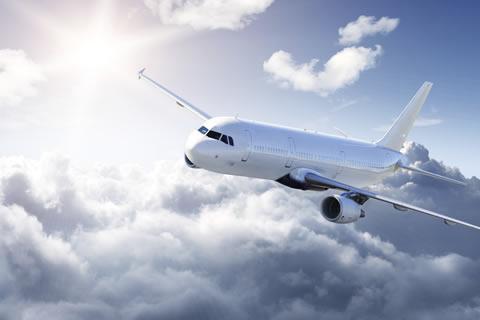 Trip naar VS of UK? Niet zonder opgeladen telefoon