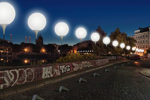 Vandaag herdenkt Berlijn de val van de Muur