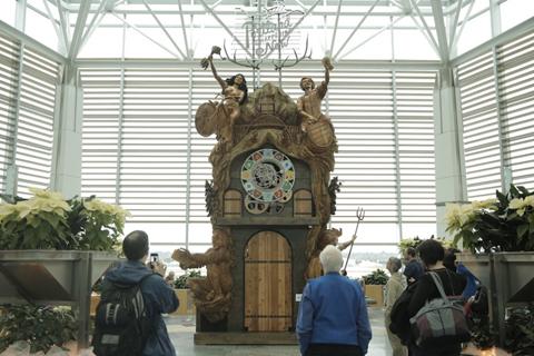 Vliegveld Portland krijgt grootste koekoeksklok