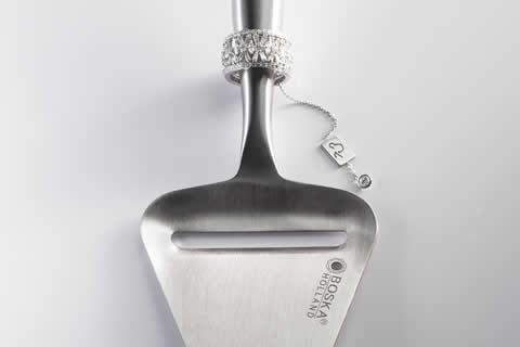 Duurste kaasschaaf ter wereld gestolen