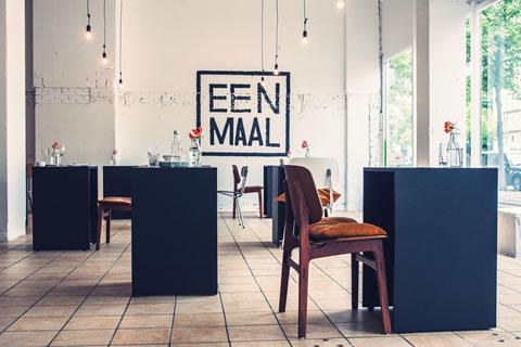 Me, myself and I: taboe op solo-dining doorbroken