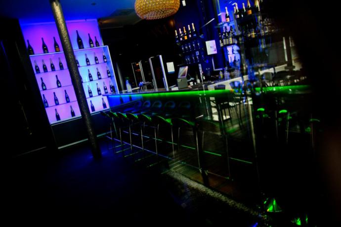 Zensa Bar & Nattklubb