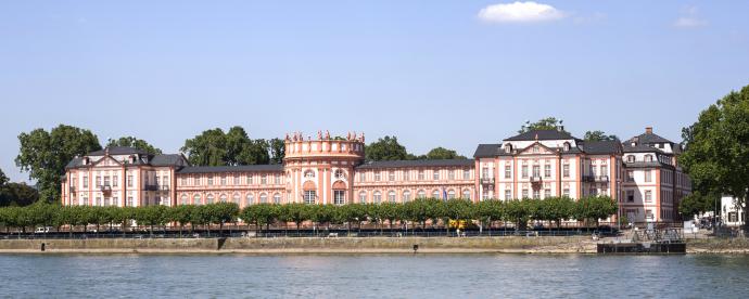 5x magische kastelen in Hessen