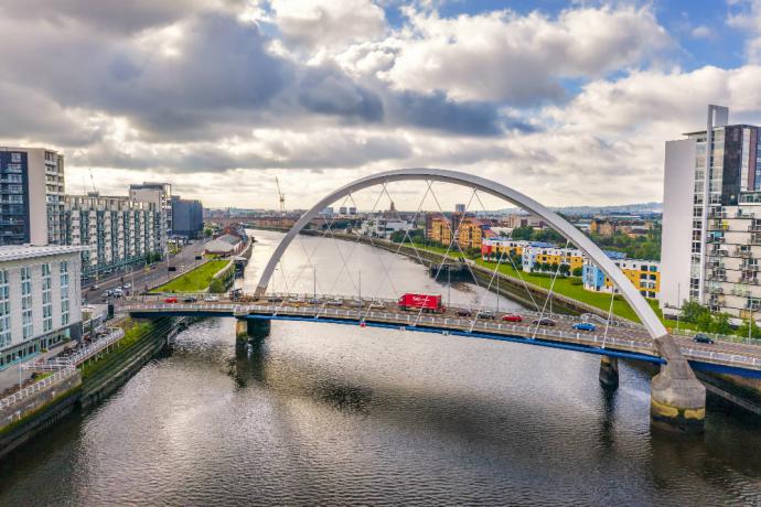 Van en naar Glasgow Airport