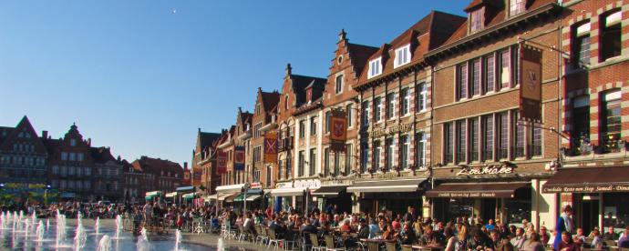 Uiteten in Tournai. Hier is het puur genieten