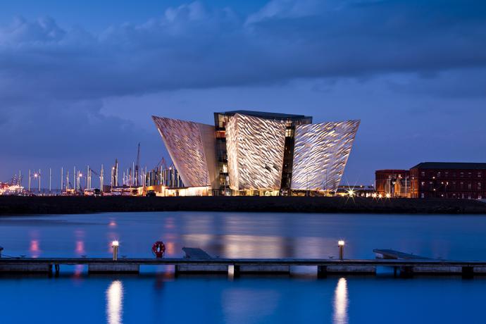 10x de mooiste bezienswaardigheden in Belfast