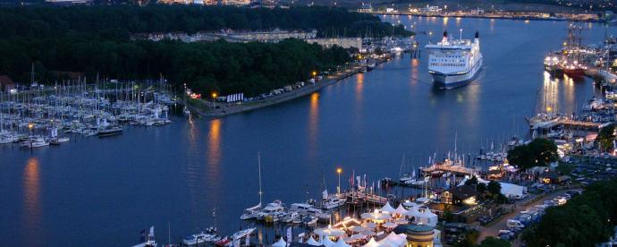 Proef de maritieme sfeer tijdens de Travemünder Woche bij Lübeck