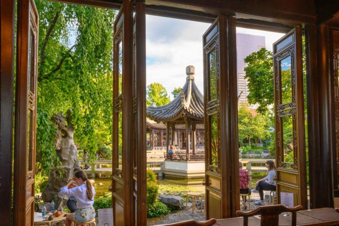 Lan Su Chinese Garden