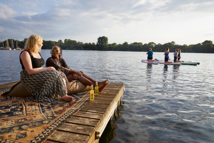 Stand up paddleboarden