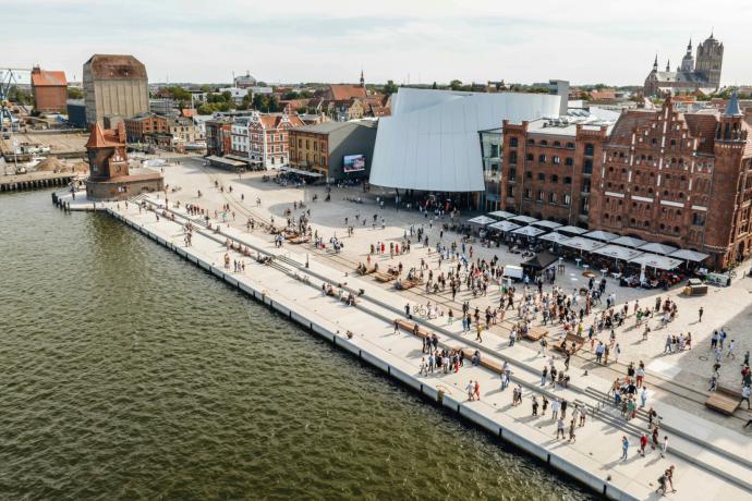 Het haveneiland Hafeninsel