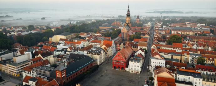 Greifswald: romantiek, Hanzegeschiedenis en maritieme sfeer